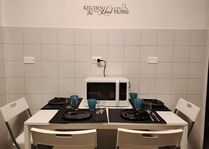 Vatican Luxury בית הארחה
